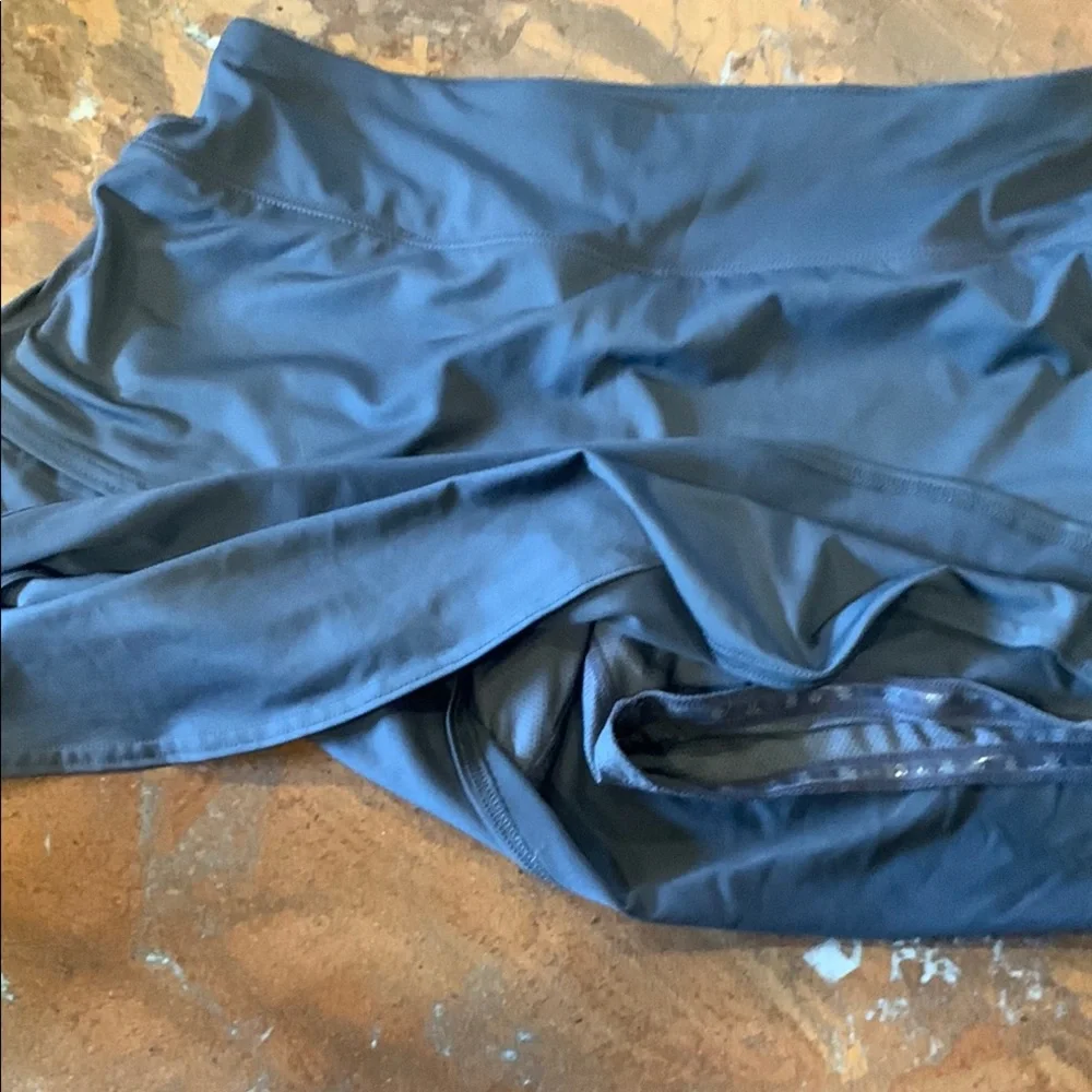 Dark Gray Athletic Skort stay in place on shorts - Picture 1 of 1